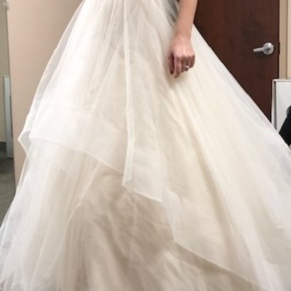 WTOO by Watters Rowena Wedding Dress - Picture 5 of 5